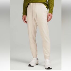 Men's Lululemon Cream Jogger Pants - M